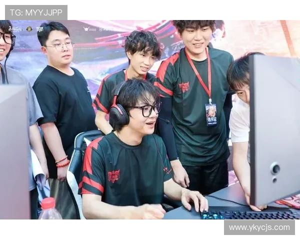 电竞赛场风云再起：全球顶级战队激战正酣，挑战与荣耀并存