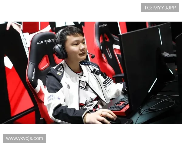 JDG战队边路渗透战术解析与实战应用探讨