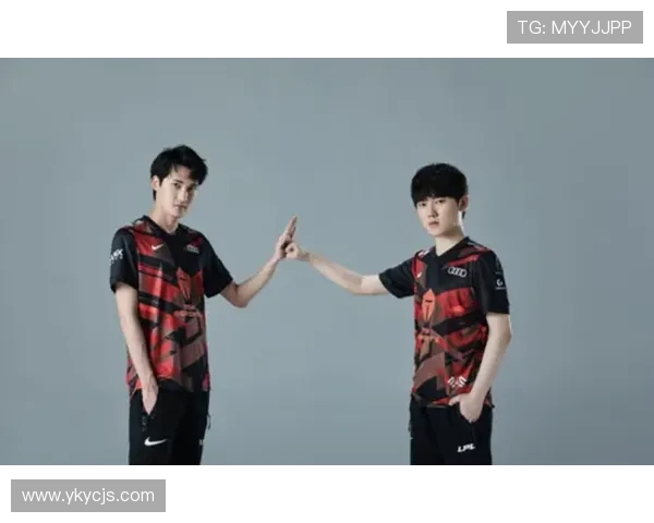 城市赛分析：TES展现出色的灵活性与战术适应能力