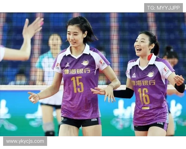 重庆排球队配合策略深度解析与对比分析