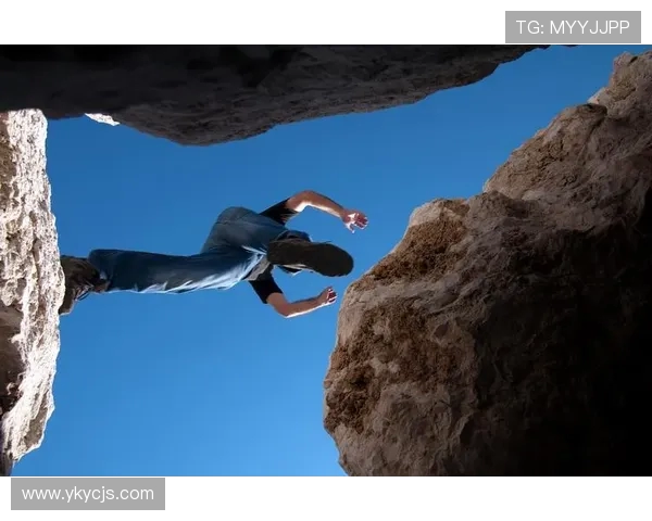 陈娜分享极限运动背后的故事与挑战,回顾她的奋斗与成长历程 陈娜分享极限运动背后的故事与挑战,回顾她的奋斗与成长历程